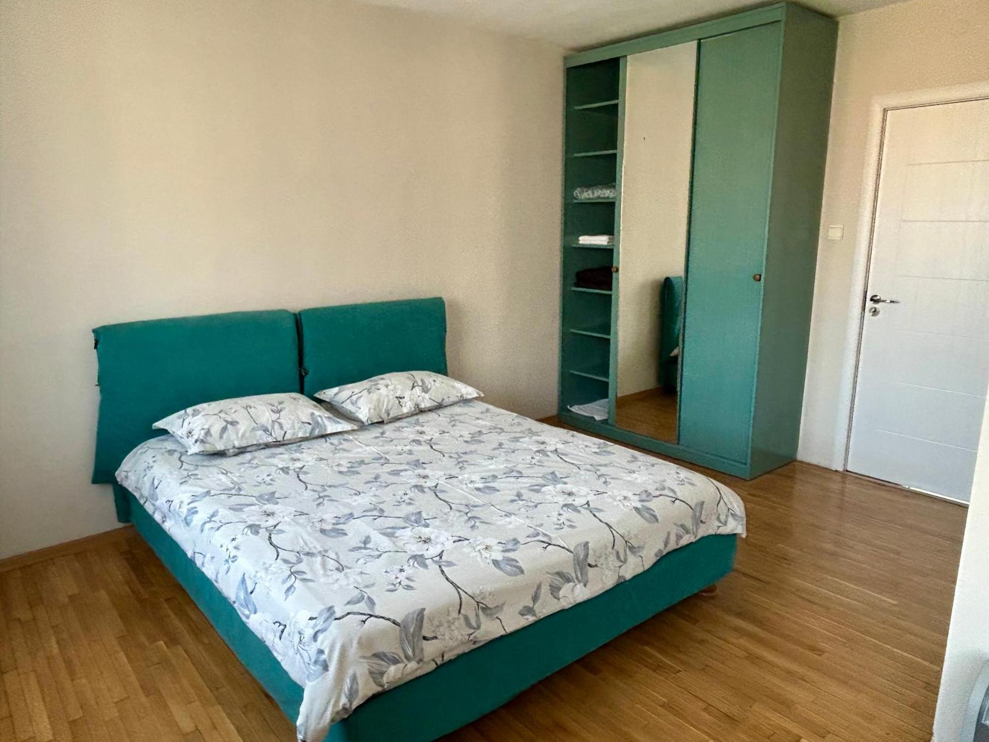 Fenix 2 Bedroom Apartment Varna Center Kültér fotó